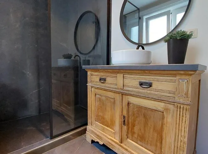 Sea-cret, Sfeervol Aan Zee Appartement *